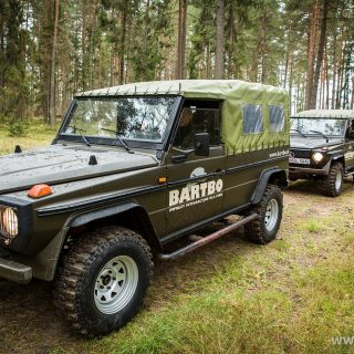 Samochody terenowe agencja eventova BARTBO_30